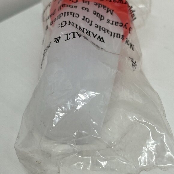 Tupperware Mini Salt & Pepper Shaker Divided Travel Open House Red Guava Top NIP - Picture 4 of 5